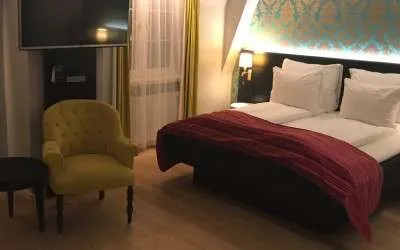 Comfortable city hotel